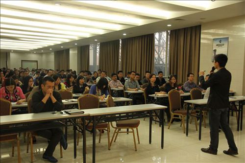 米乐m6
企业2014年第二期营销人员培训大会圆满举办
